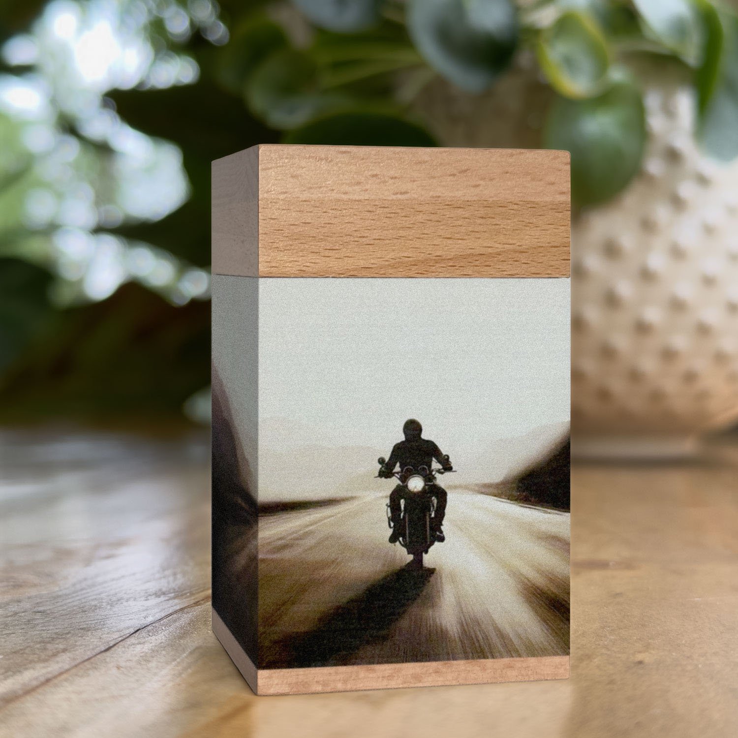 cremation urn for human ashes adult keepsake large wooden funeral burial men women male female man memorial urns erns earns container box travel